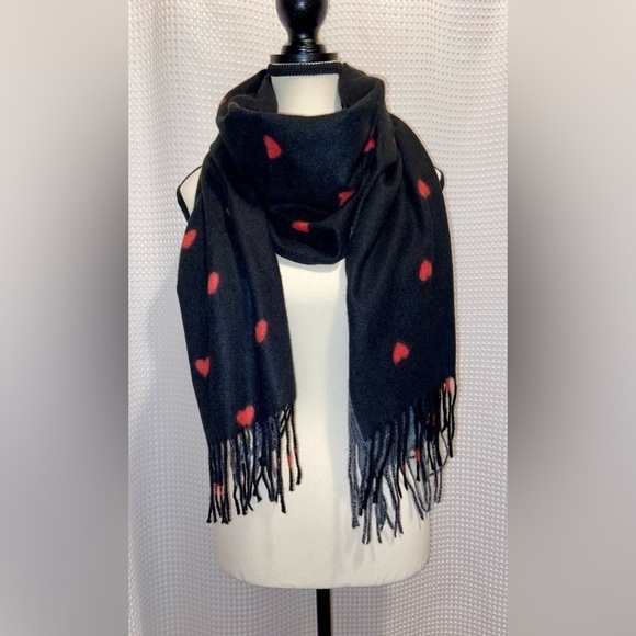 Women’s Marie Claire oversized Maxi Scarf 2 in 1 extra soft gray black and red - Picture 3 of 8